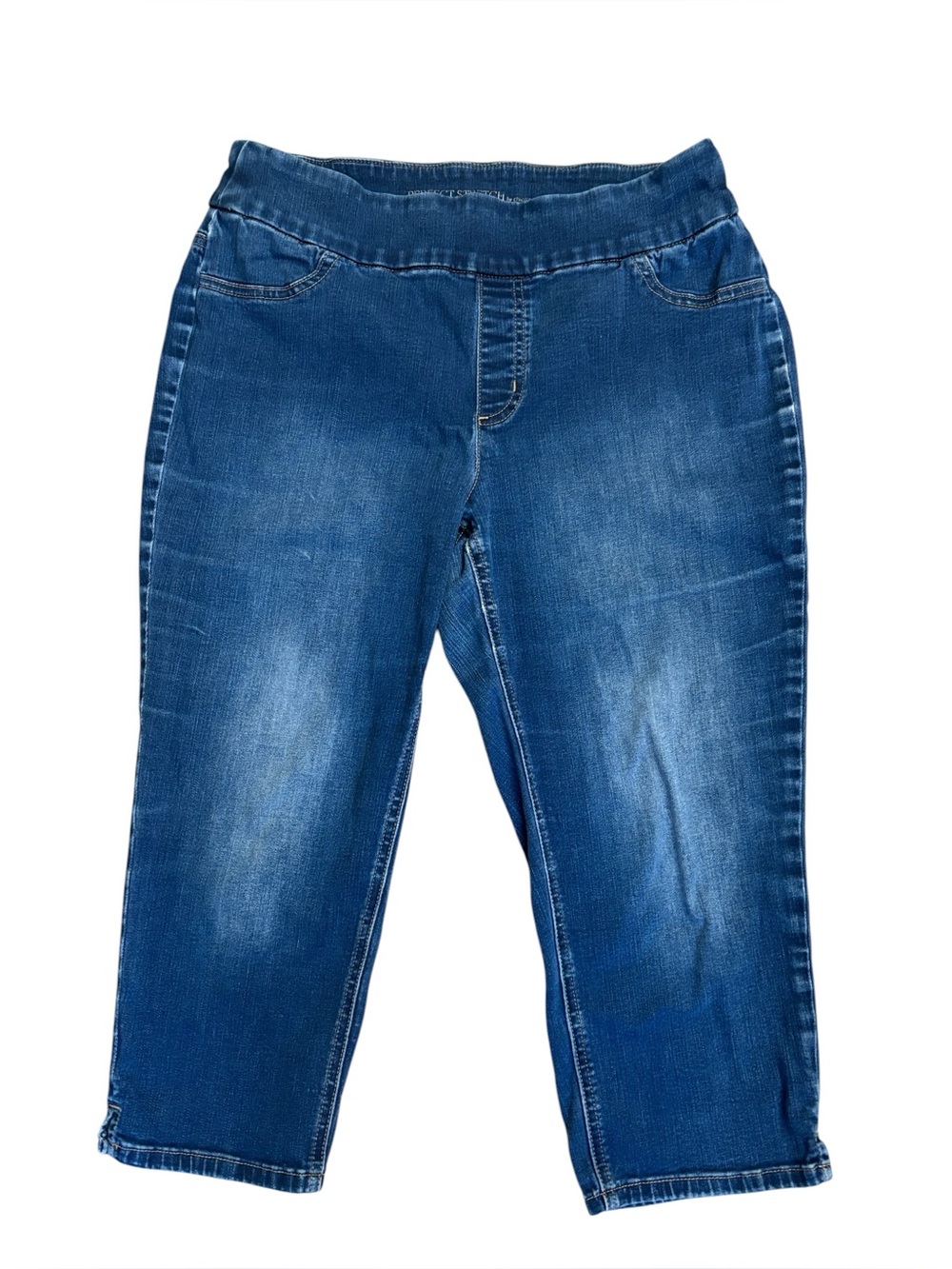 Chico's Perfect Stretch Pull On Blue Jean Capris Size 1 (Women's 8)